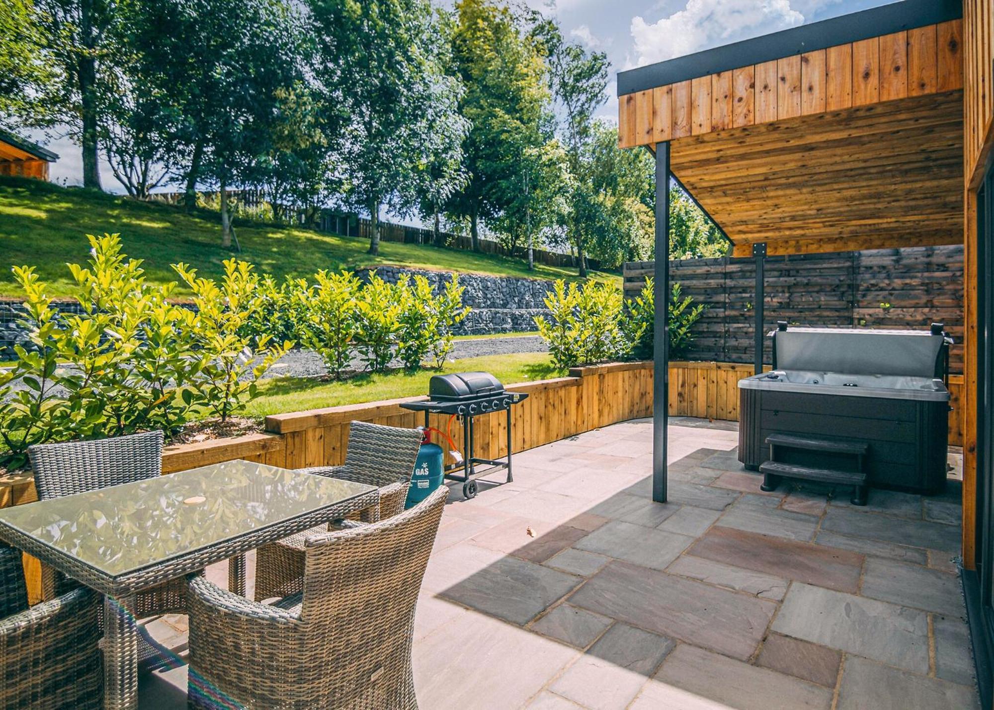 The Warrens At Foxtail Hotell Chirk Exteriör bild